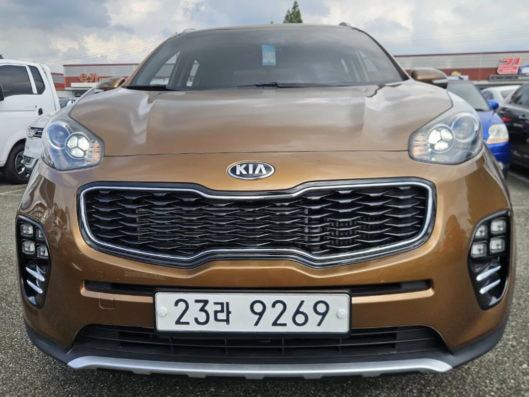 Kia Sportage 2.0 GT CRDI ОЧАКВАН ВНОС ТОП СЪСТОЯНИЕ !!!!! - изображение 2