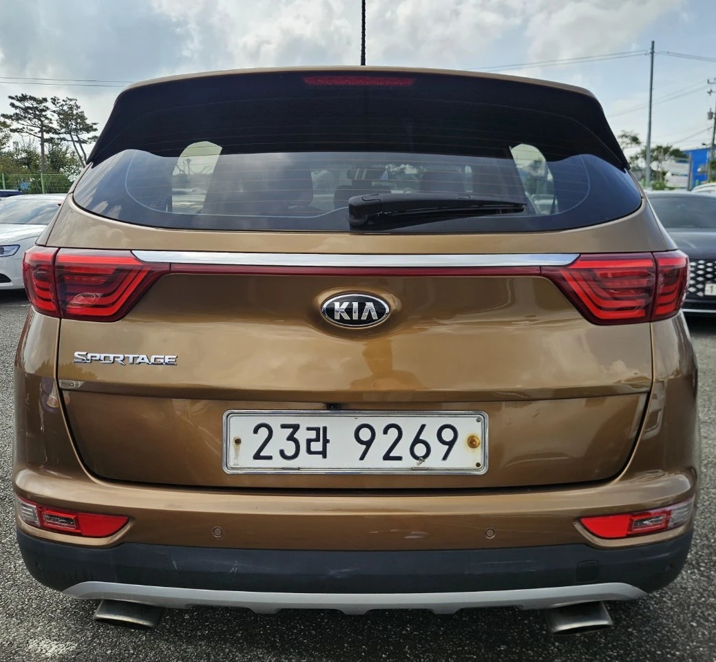Kia Sportage 2.0 GT CRDI ОЧАКВАН ВНОС ТОП СЪСТОЯНИЕ !!!!! - изображение 5