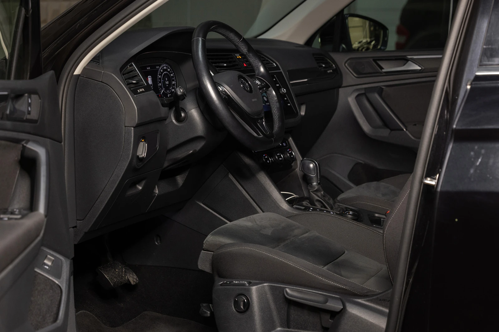 VW Tiguan 1.4 TSI * 4MOTION* DSG* *   | Mobile.bg   7