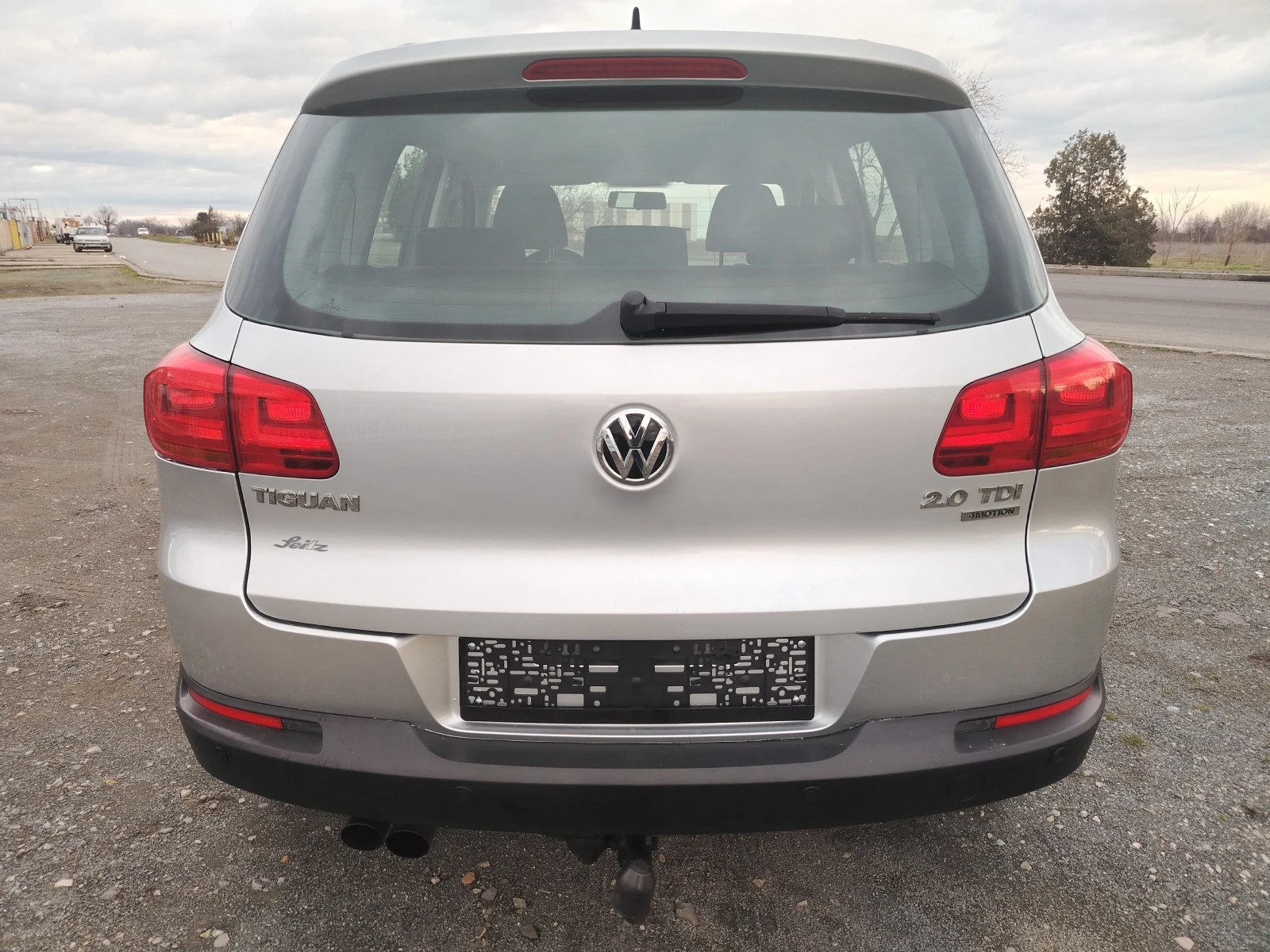 VW Tiguan 2.0-140 КС 4MOTION, 6СК, NAVI - изображение 6