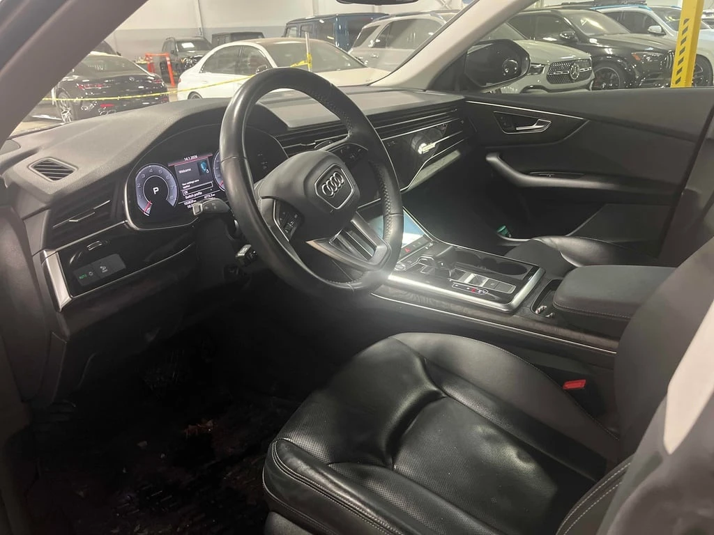 Audi Q8 * Progressiv * CARFAX * ЦЕНА ДО БГ - изображение 6