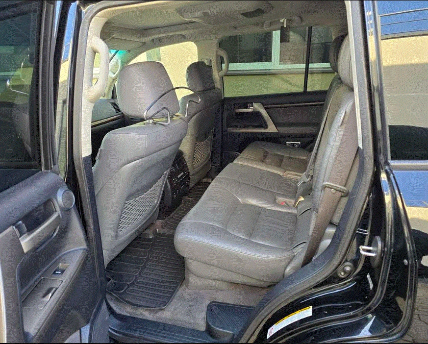 Toyota Land cruiser v8 5, 7 gaz, снимка 9 - Автомобили и джипове - 53865854