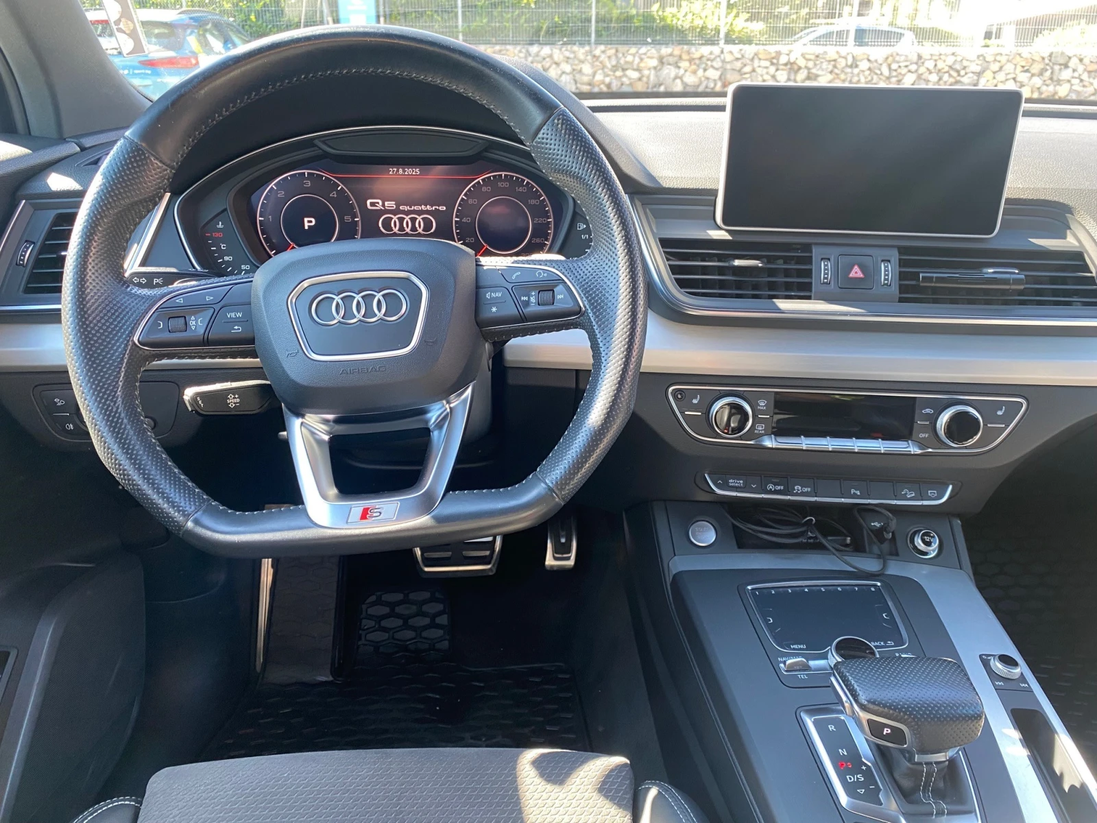 Audi Q5 2.0 TDI S-Line, снимка 4 - Автомобили и джипове - 53985492
