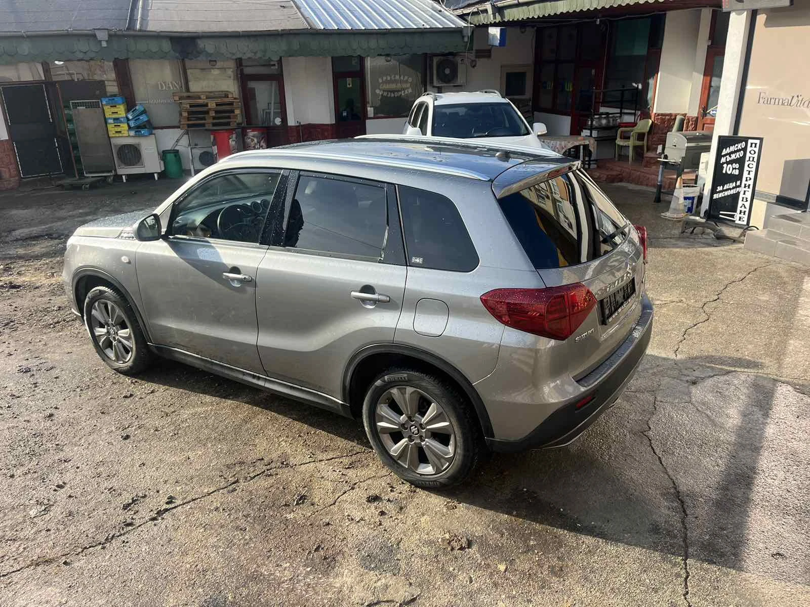 Suzuki Vitara 1.0 4x4 GAZ, снимка 3 - Автомобили и джипове - 54610374