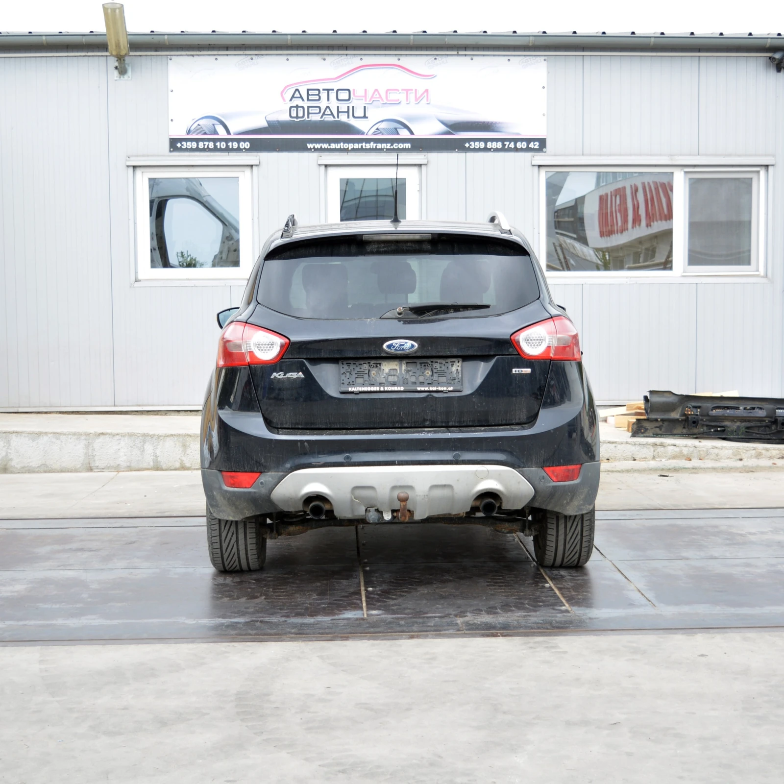 Ford Kuga 2.0 TDCI Повреден двигател, снимка 4 - Автомобили и джипове - 54770667