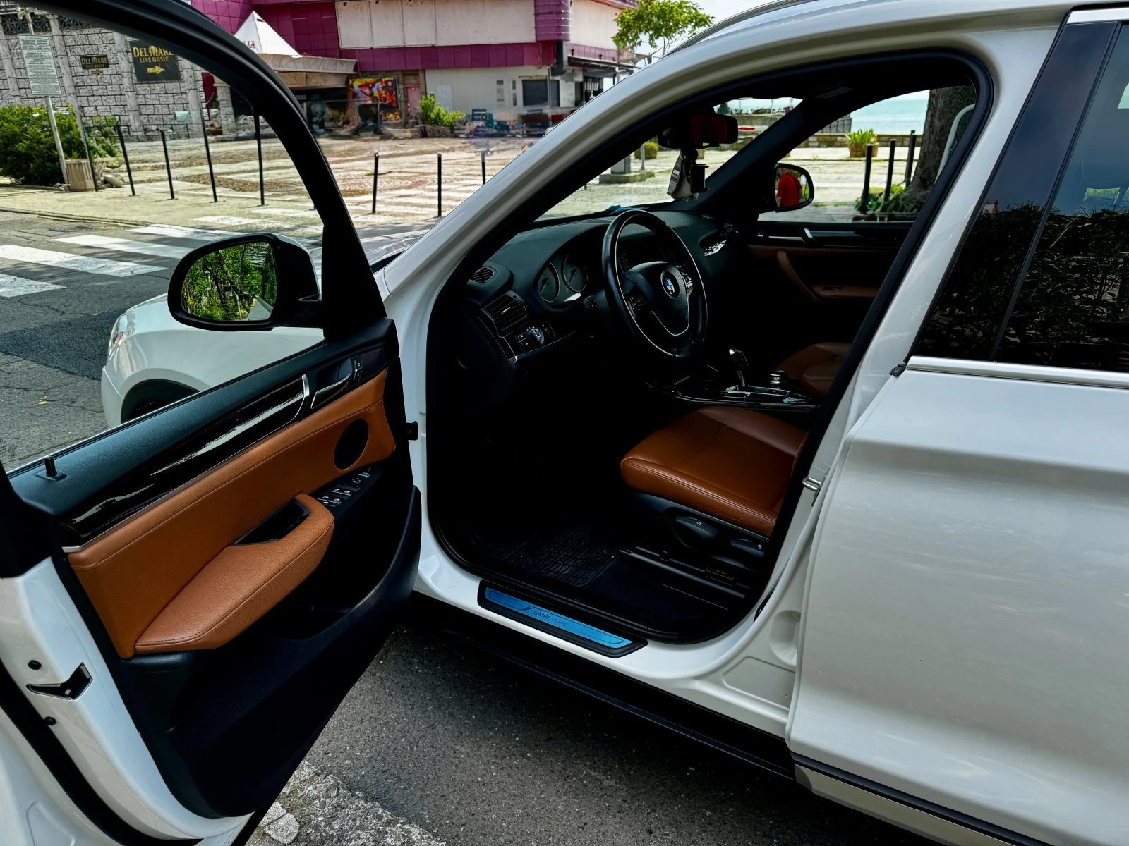BMW X3 2.0d Xline, снимка 8 - Автомобили и джипове - 55037988