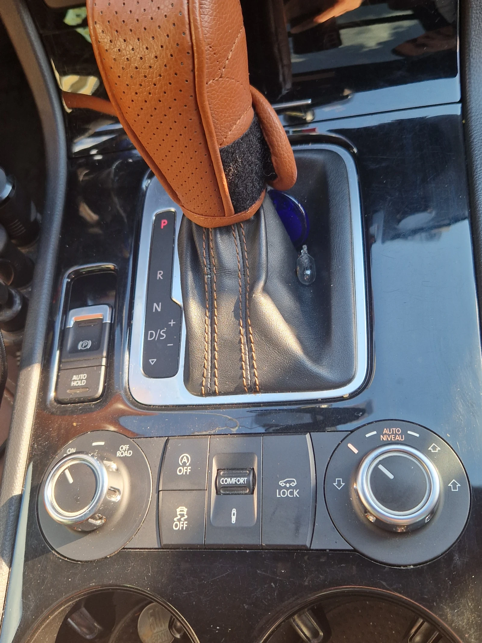 VW Touareg X EDITION, снимка 11 - Автомобили и джипове - 55283613