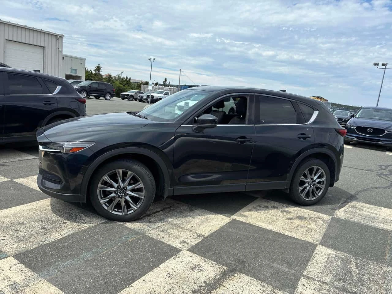Mazda CX-5 * Signature * CARFAX * ОПЦИЯ ЗА ФИНАНСИРАНЕ , снимка 2 - Автомобили и джипове - 55629447