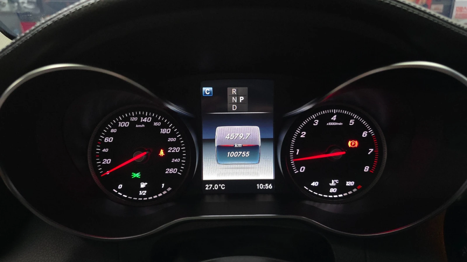 Mercedes-Benz GLC 300 AMG line, 4MATIC, снимка 10 - Автомобили и джипове - 55977824