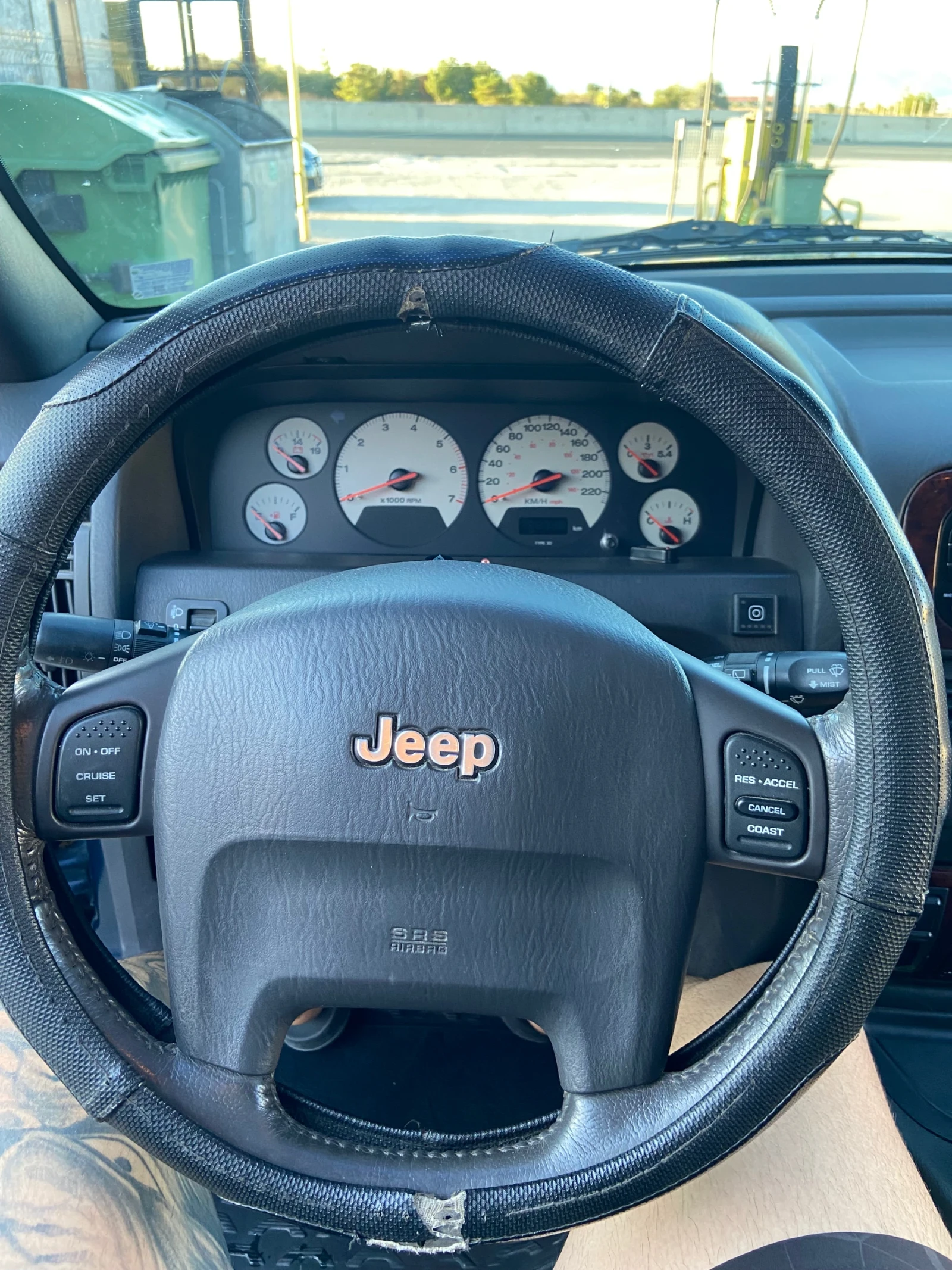 Jeep Grand cherokee 4.7 ��� Quadra Drive | Mobile.bg � ����������� 12