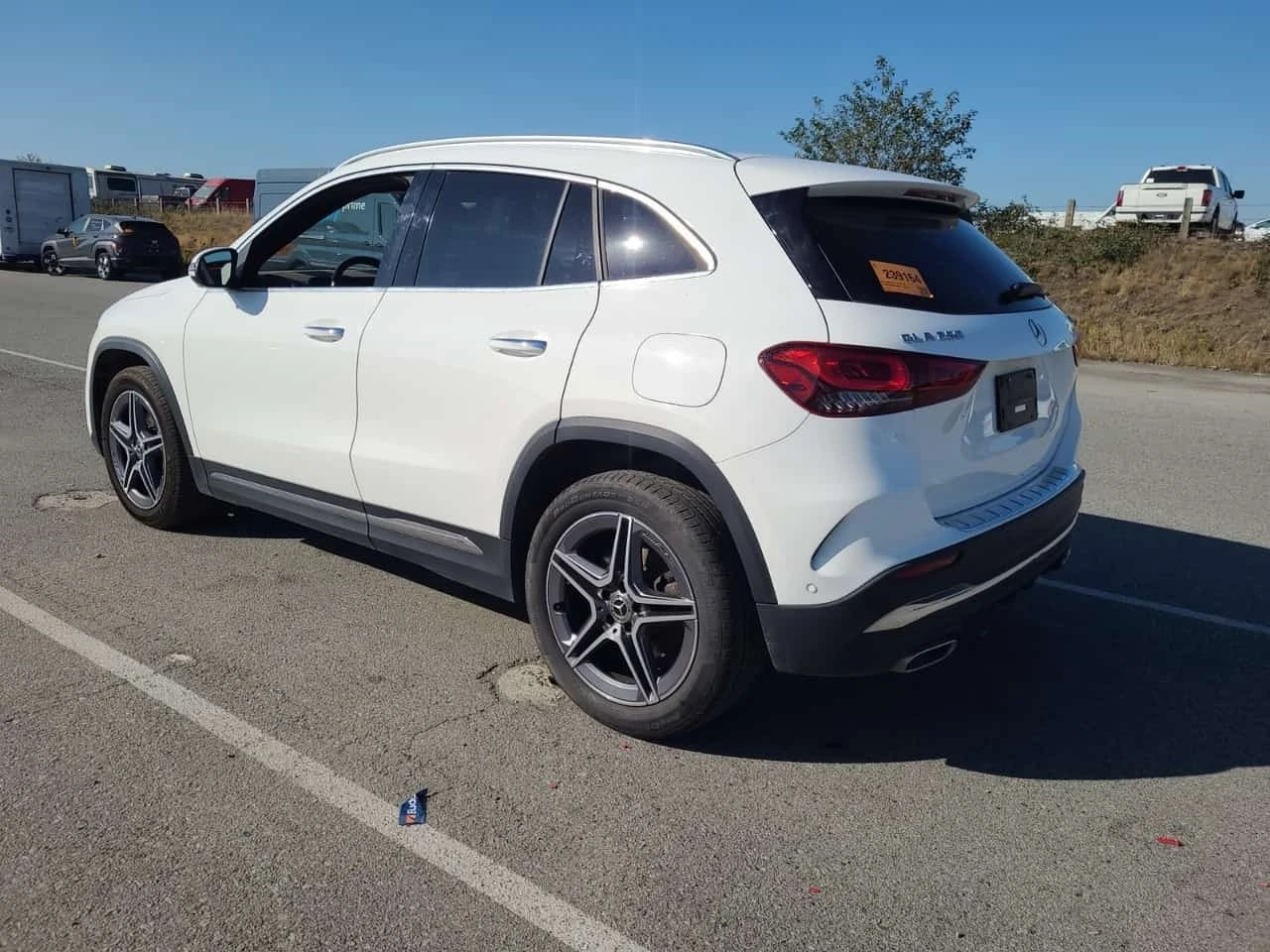 Mercedes-Benz GLA 250 АМГ ПАКЕТ/CARFAX/ФИНАНСИРАНЕ, снимка 5 - Автомобили и джипове - 56186392