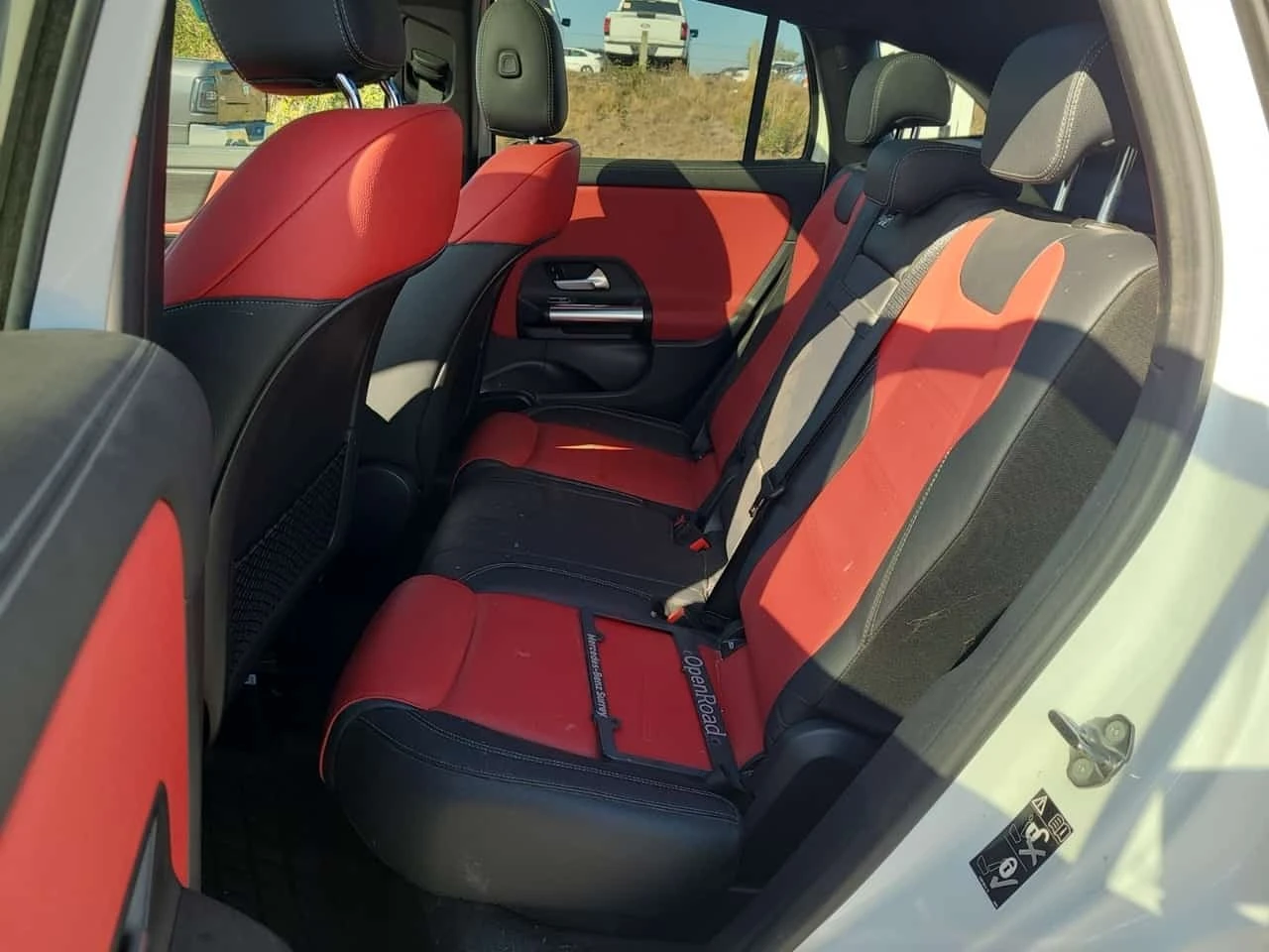 Mercedes-Benz GLA 250 АМГ ПАКЕТ/CARFAX/ФИНАНСИРАНЕ, снимка 13 - Автомобили и джипове - 56186392
