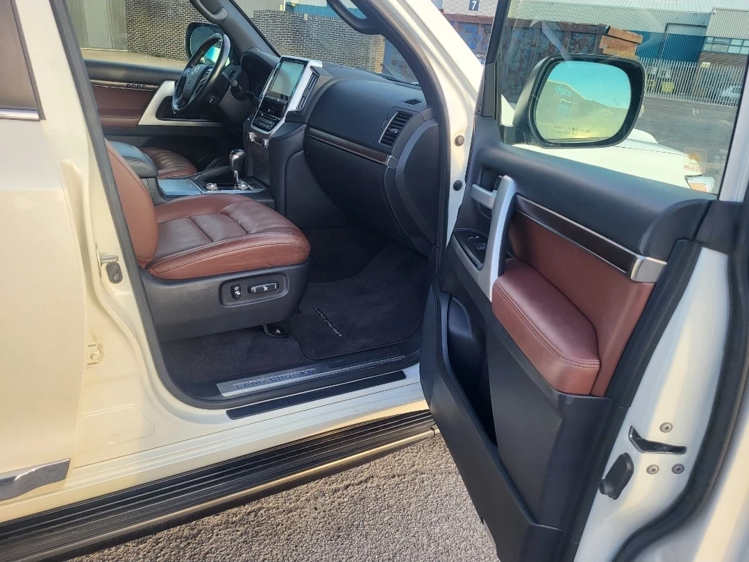 Toyota Land cruiser Lc200 , 5.7 . VX-R  | Mobile.bg � ����������� 9