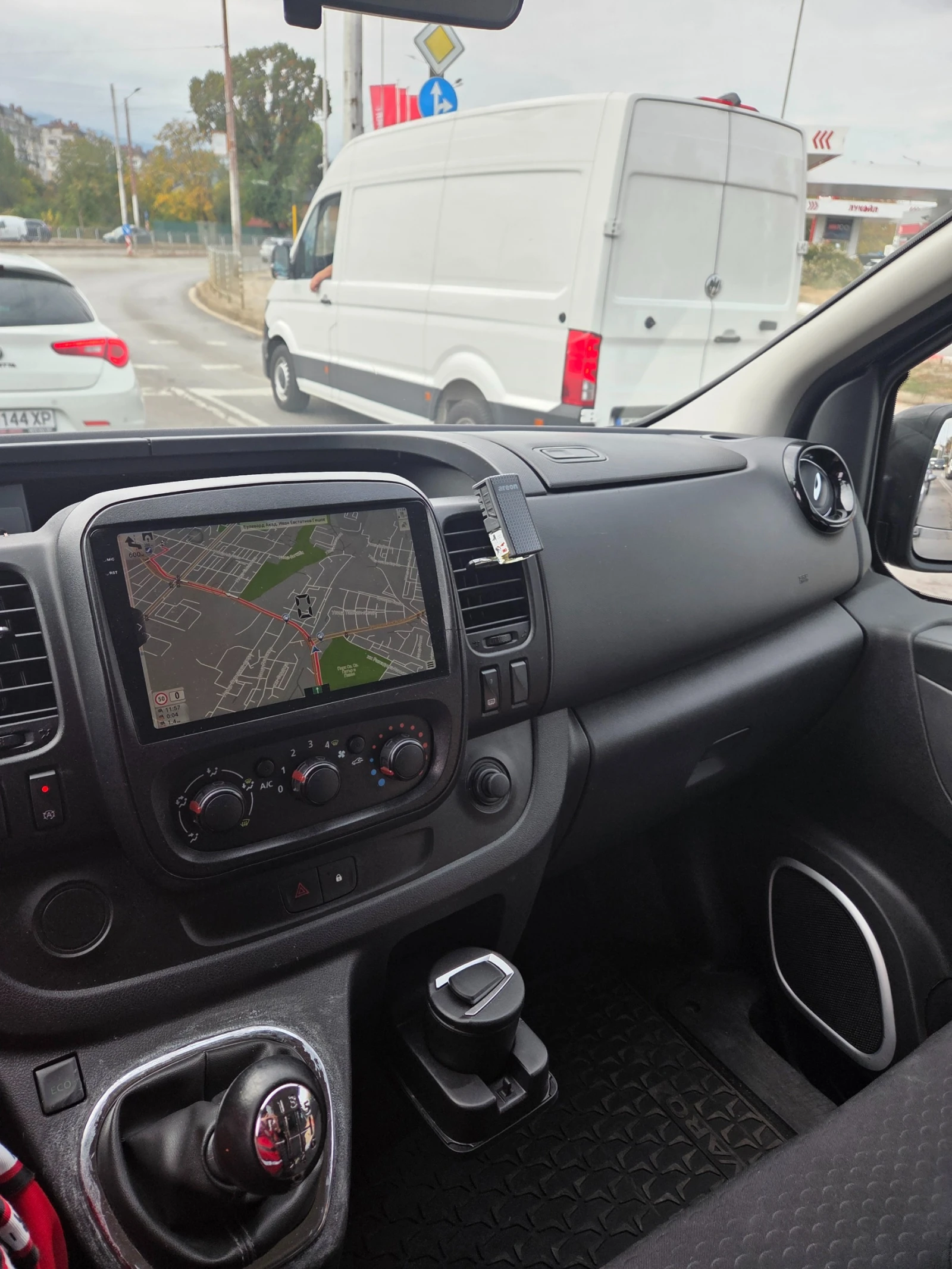 Opel Vivaro ������ � | Mobile.bg � ����������� 6