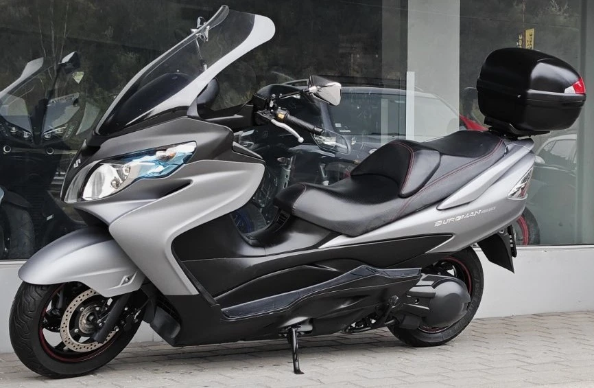Suzuki Burgman 400 ABS - изображение 8