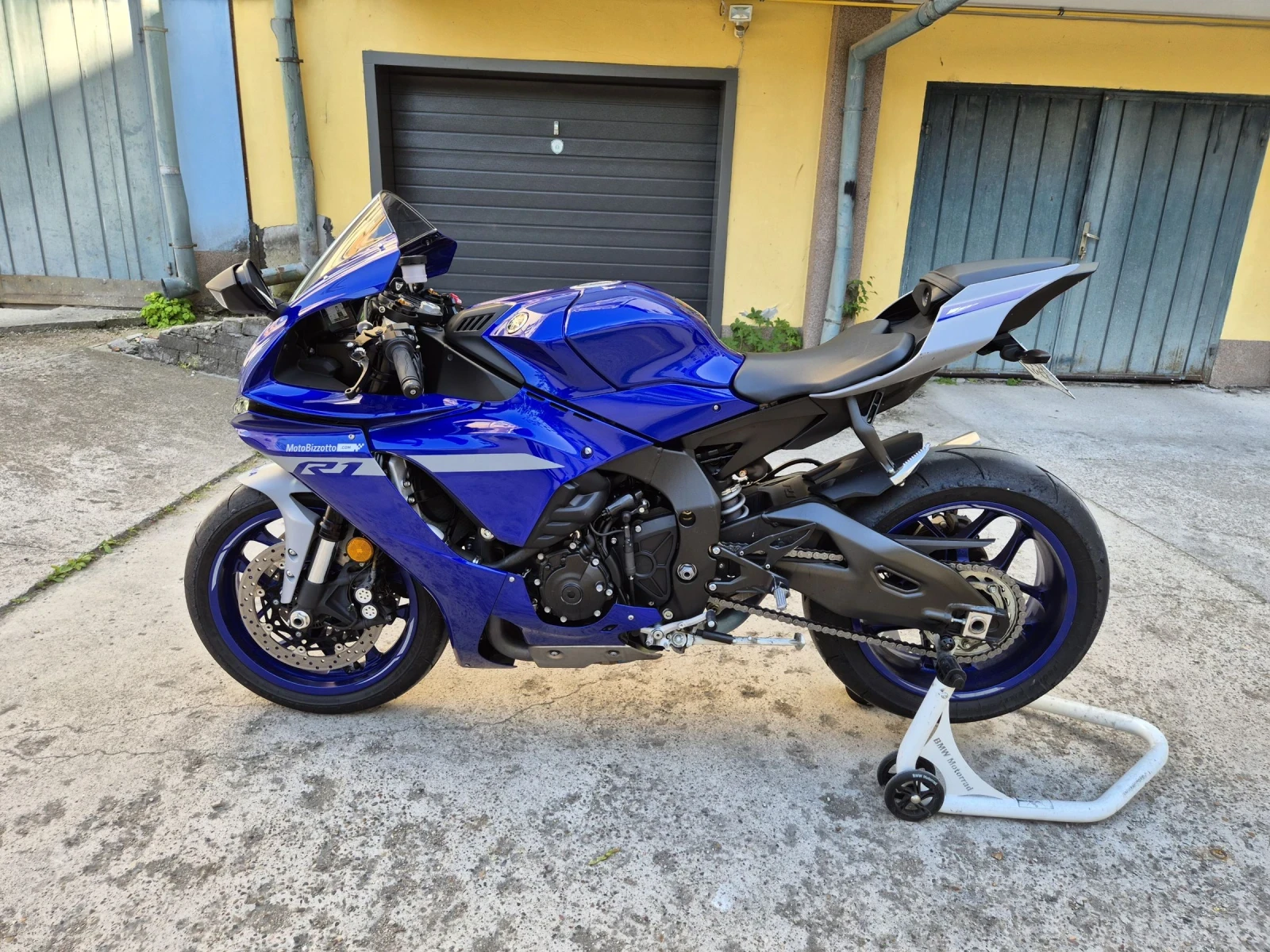 Yamaha YZF-R1 Face Lift Akrapovic , снимка 7 - Мотоциклети и мототехника - 54428700