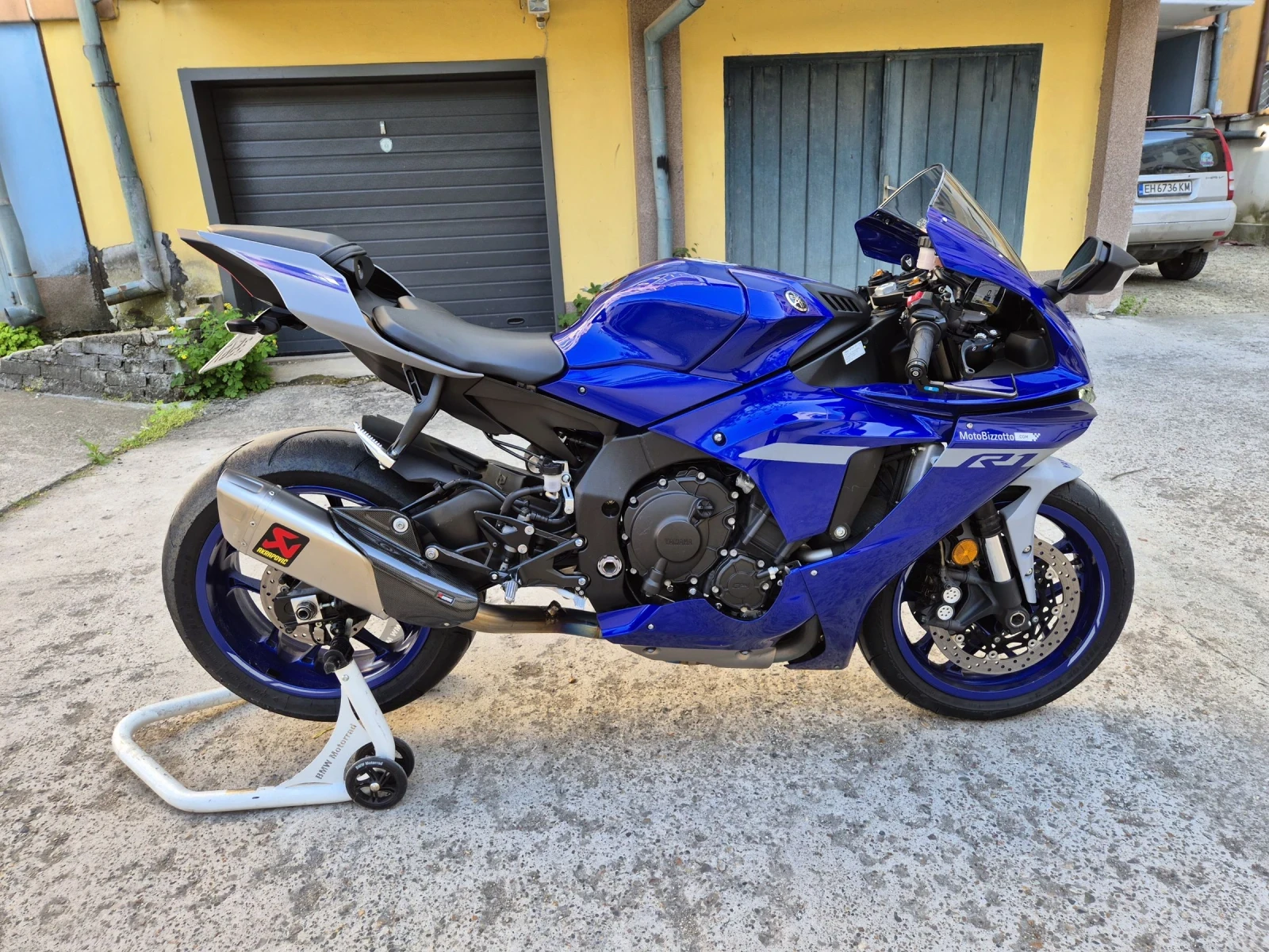 Yamaha YZF-R1 Face Lift Akrapovic , снимка 8 - Мотоциклети и мототехника - 54428700