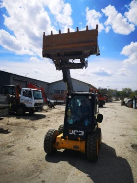 Мини челни товарачи JCB Robot 155, снимка 5