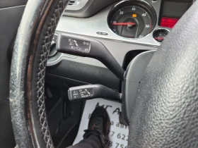 VW Passat 1.9 TDI , снимка 16