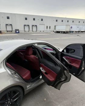 Lexus IS 350 F Sport/Обдухване/Keyless/Амбиент/Lexus Safety + , снимка 9