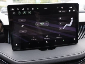 Skoda Superb 2.0 TDI L&K COMBI CANTON 360-CAMERA MATRIX , снимка 5