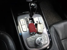 Hyundai Genesis 3.3, снимка 9