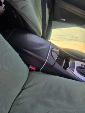 Mercedes-Benz E 220, снимка 15