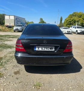 Mercedes-Benz E 220, снимка 8