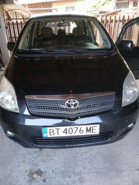 Toyota Corolla verso, снимка 1