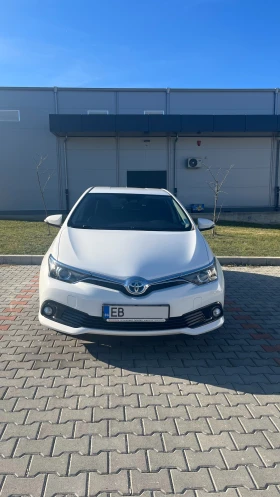 Toyota Auris HYBRID 1.8, снимка 3