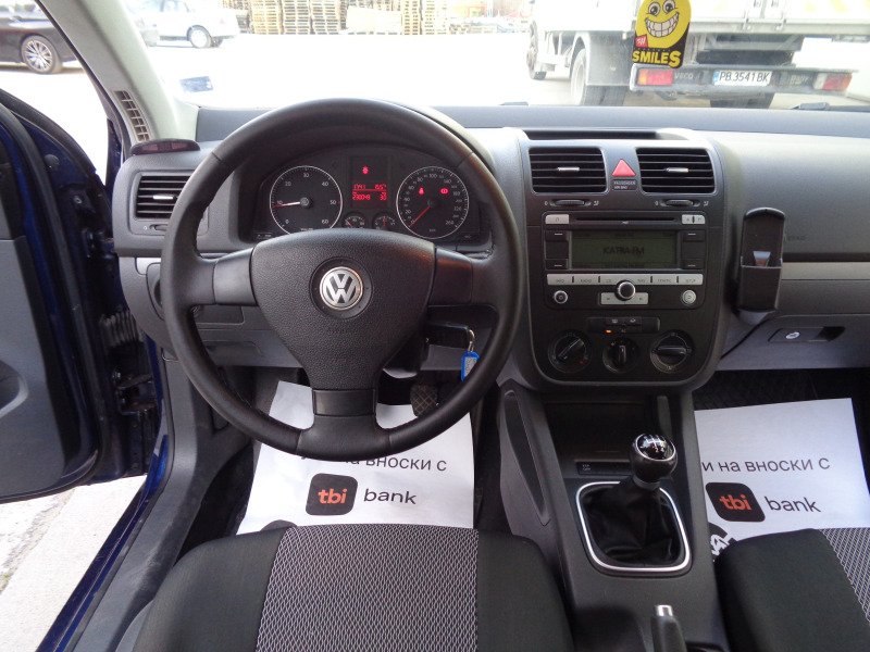 VW Golf 1.9TDI-ЛИЗИНГ, снимка 14 - Автомобили и джипове - 45237266