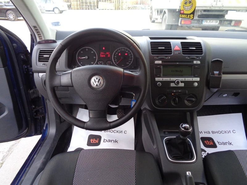 VW Golf 1.9TDI-ЛИЗИНГ, снимка 14 - Автомобили и джипове - 45237266