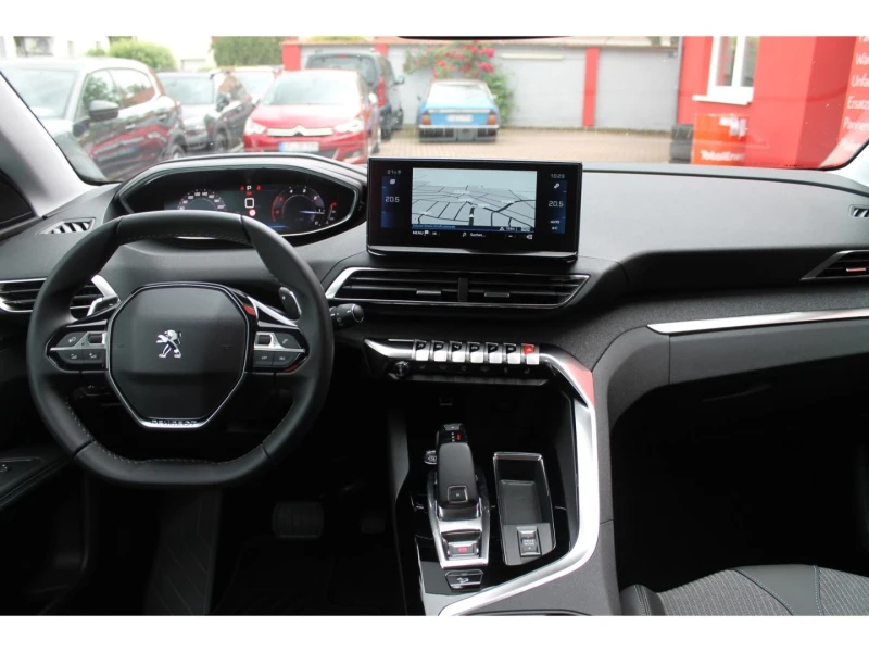 Peugeot 3008 1.5 BLUEHDi/130HP/ALLURE/360/NAVI/863a, снимка 9 - Автомобили и джипове - 47231016