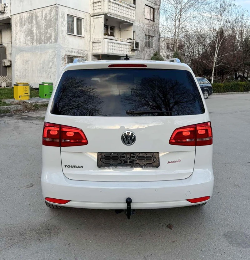 VW Touran 2.0 TDI   140 кс FACELIFT  НОВ ВНОС , снимка 6 - Автомобили и джипове - 48369670