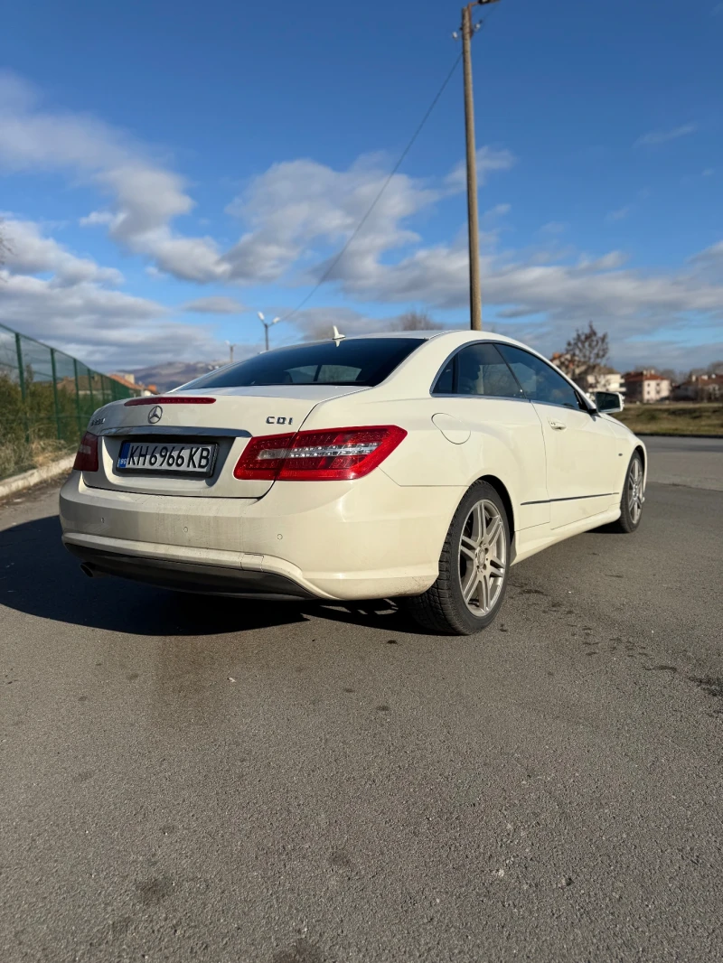 Mercedes-Benz E 250, снимка 5 - Автомобили и джипове - 48381897