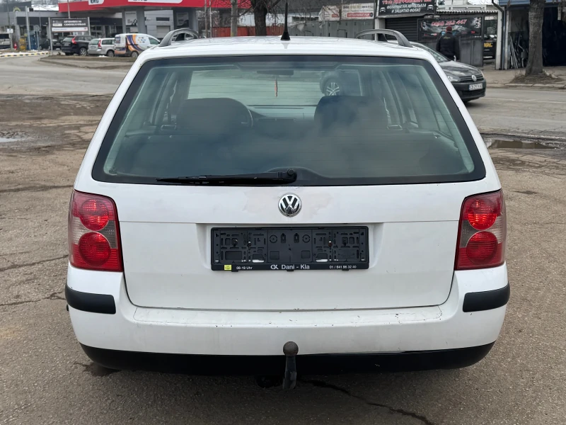 VW Passat, снимка 5 - Автомобили и джипове - 49263785