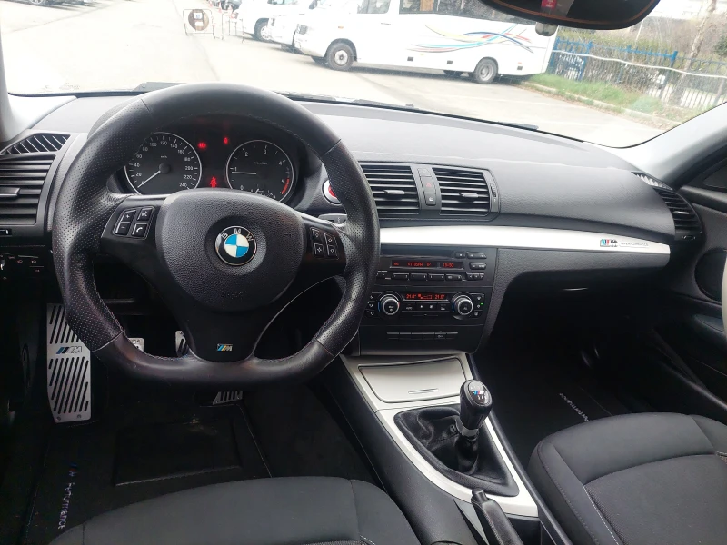 BMW 116 D M-SPORT 6 ck, снимка 6 - Автомобили и джипове - 49643647