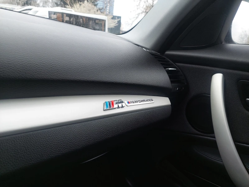 BMW 116 D M-SPORT 6 ck, снимка 13 - Автомобили и джипове - 49643647