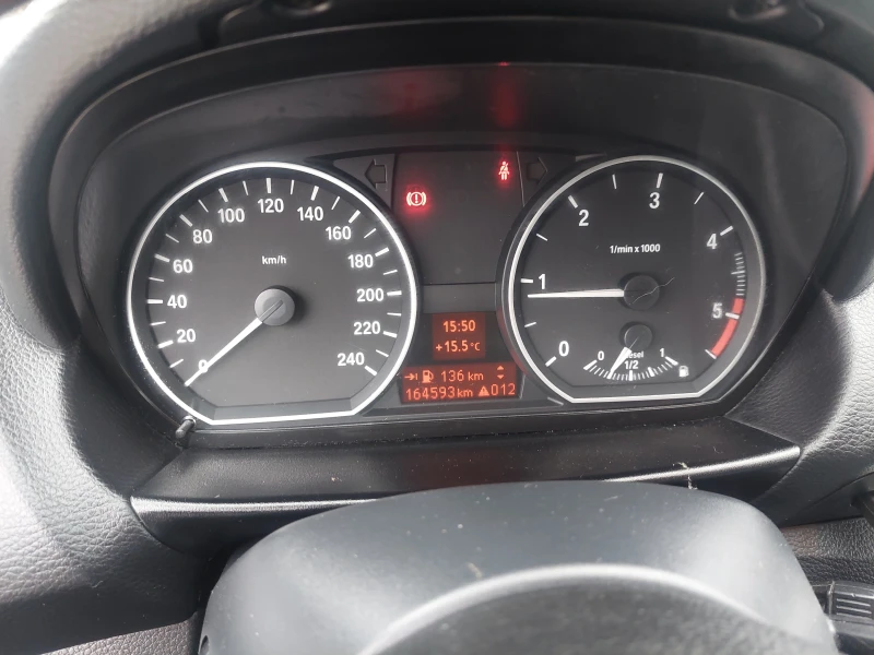 BMW 116 D M-SPORT 6 ck, снимка 10 - Автомобили и джипове - 49643647