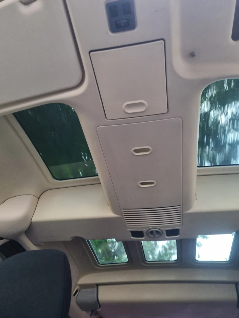 Citroen Berlingo 1.6 HDI, снимка 12 - Автомобили и джипове - 51347494