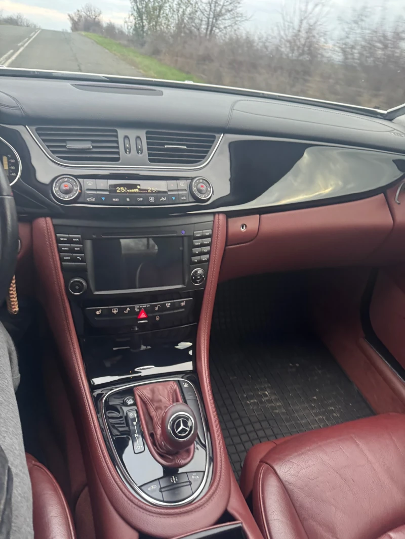 Mercedes-Benz CLS 500, снимка 8 - Автомобили и джипове - 52816181