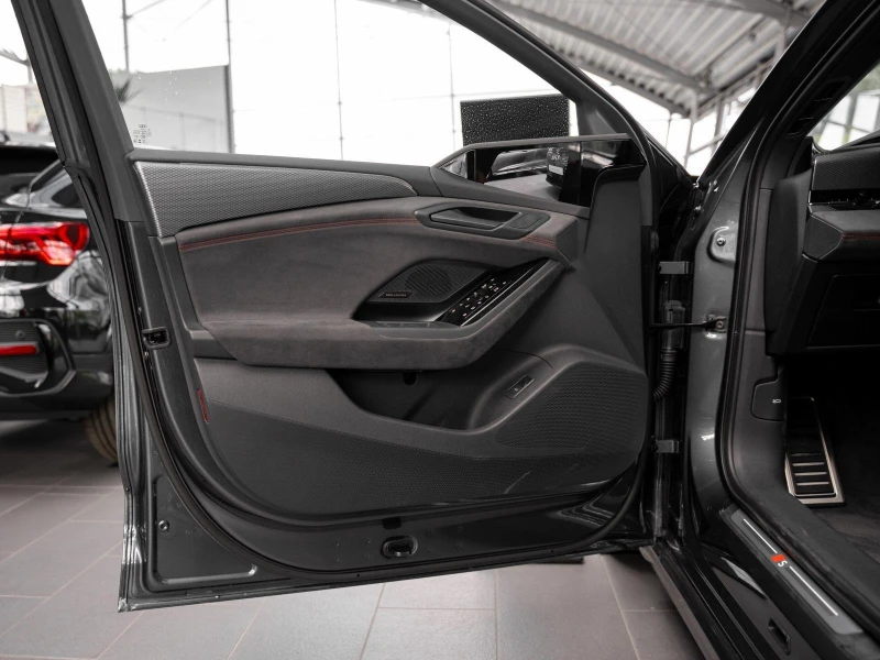 Audi S6 E-TRON/SPORTBACK/EDITION ONE/PANO/B&O/360/HEAD UP/, снимка 5 - Автомобили и джипове - 51257792