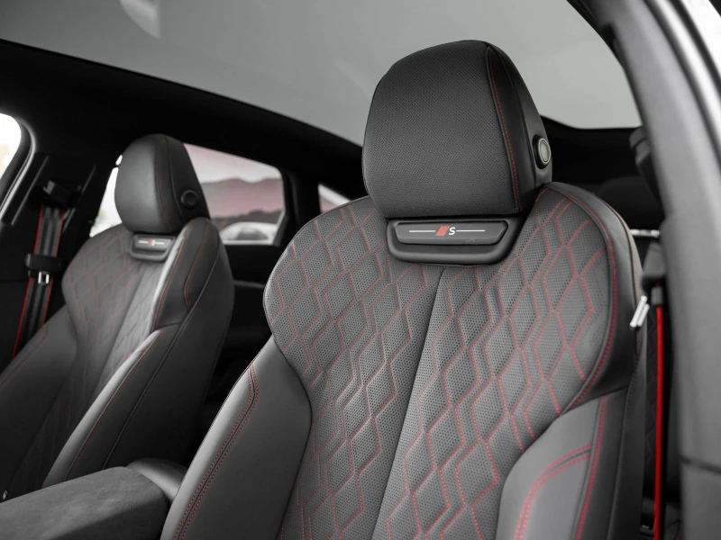 Audi S6 E-TRON/SPORTBACK/EDITION ONE/PANO/B&O/360/HEAD UP/, снимка 8 - Автомобили и джипове - 51257792