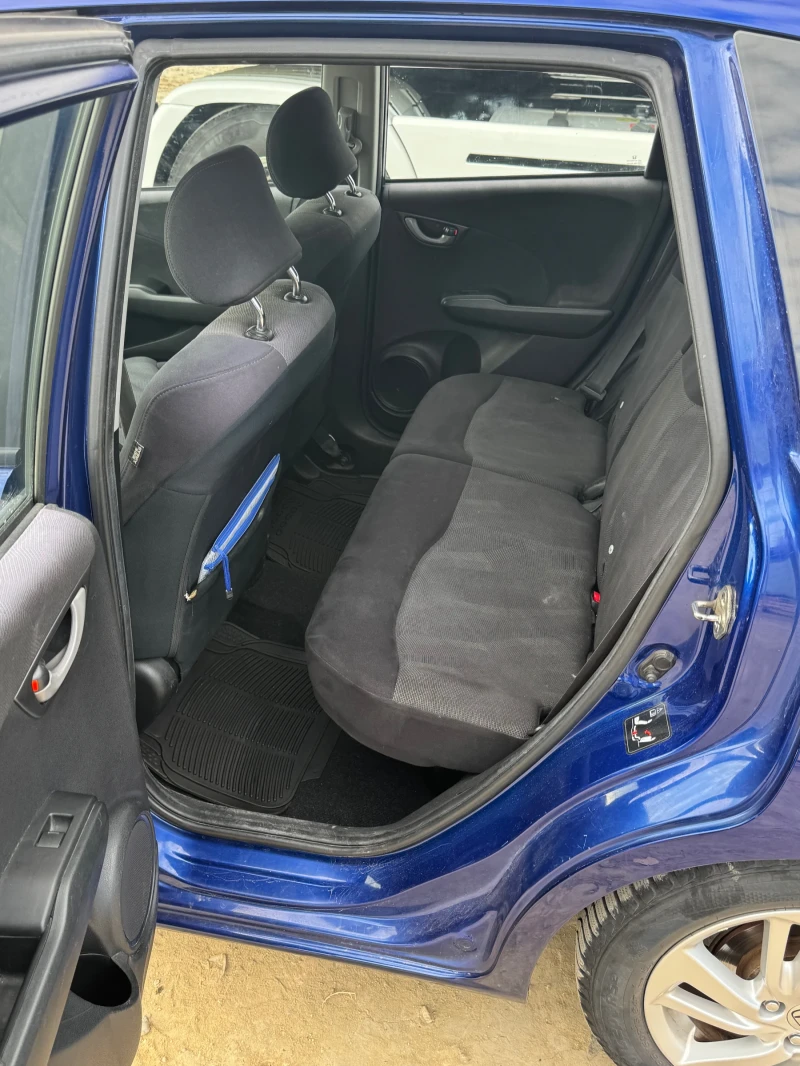 Honda Jazz, снимка 9 - Автомобили и джипове - 52527620