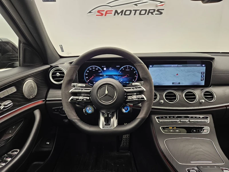 Mercedes-Benz E 53 AMG 4MATIC+ Sedan, снимка 9 - Автомобили и джипове - 52194578
