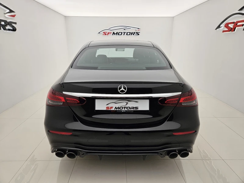 Mercedes-Benz E 53 AMG 4MATIC+ Sedan, снимка 5 - Автомобили и джипове - 52194578