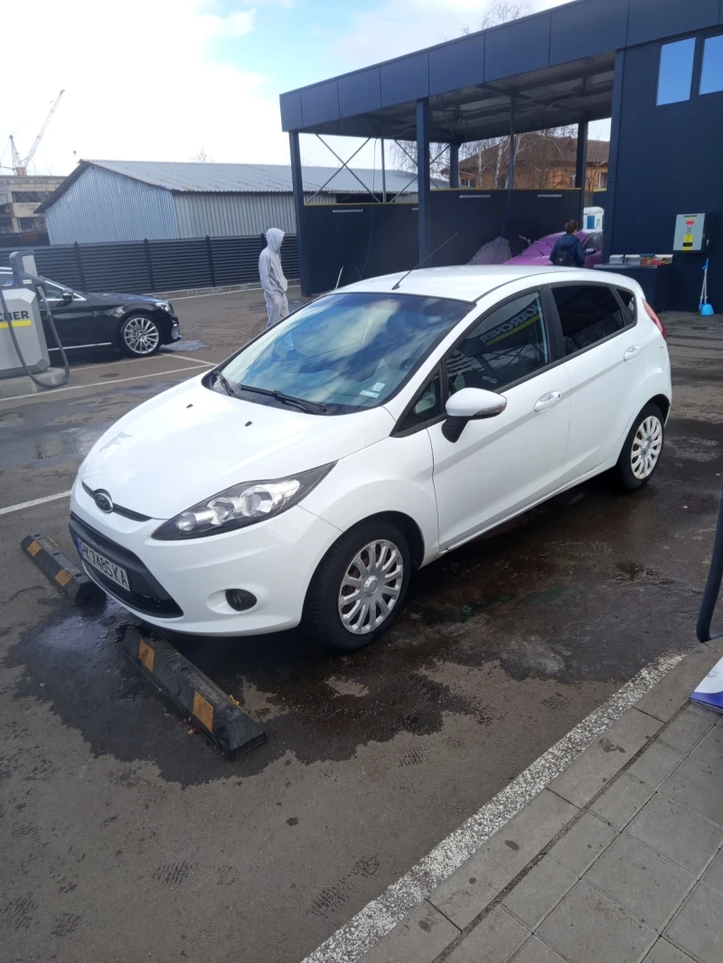 Ford Fiesta 1.4 LPG, снимка 2 - Автомобили и джипове - 52962512