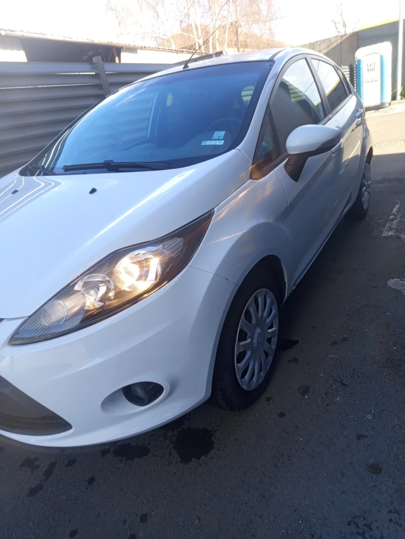 Ford Fiesta 1.4 LPG, снимка 7 - Автомобили и джипове - 52962512