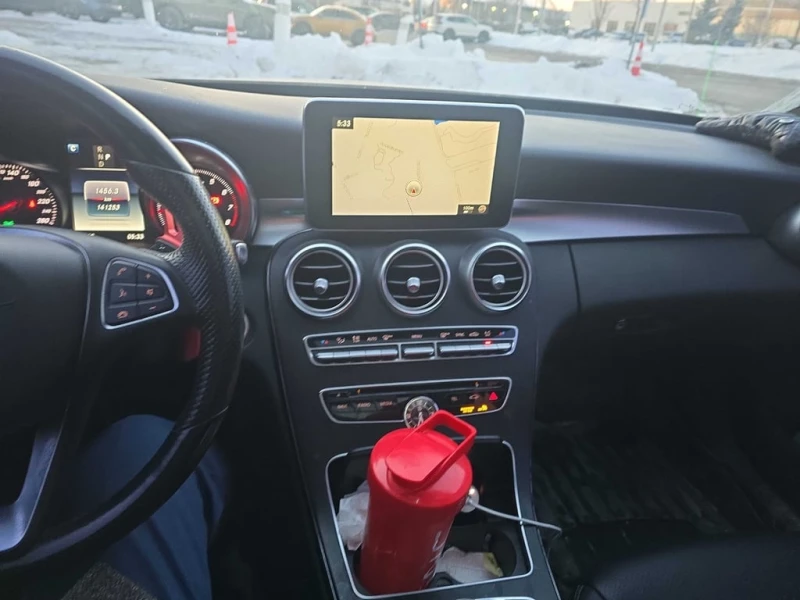 Mercedes-Benz C 300 * CARFAX * ЦЕНА ДО БГ, снимка 9 - Автомобили и джипове - 53381916