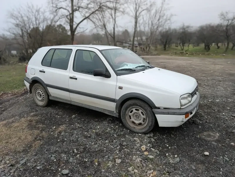 VW Golf Golf 3 GT, снимка 3 - Автомобили и джипове - 53427449